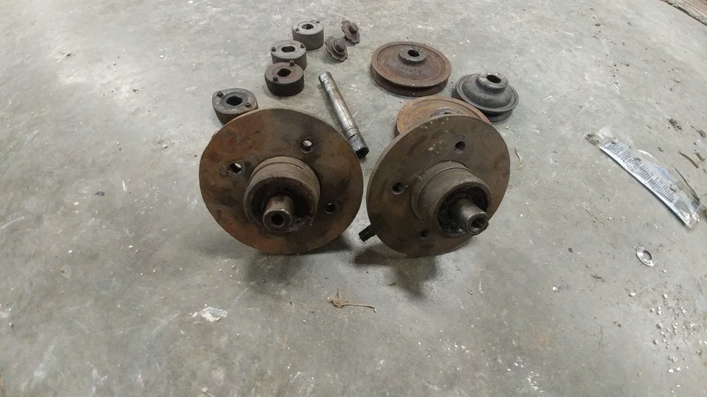 WHEEL HORSE MOWER DECK "D" STYLE SPINDLES Wheel Horse Sold Archive