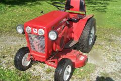 1964 Wheel Horse 1054 Tractor with 48 inch Mower Deck