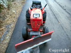 Wheel Horse 857 Tractor 1967 1m mini