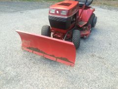 212-6 with plow and deck