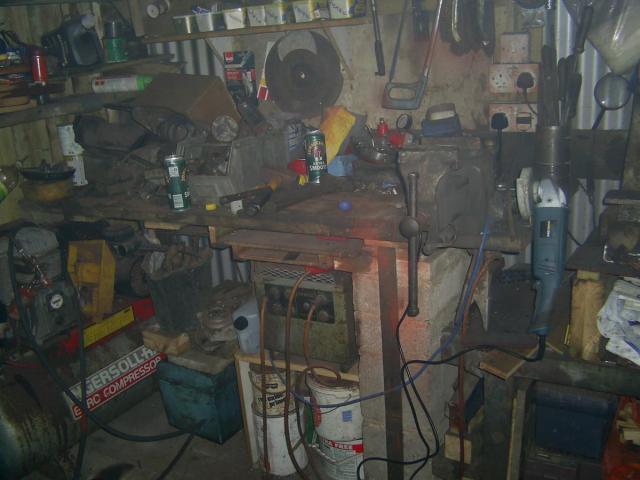 post-6156-0-75869100-1328347249_thumb.jp