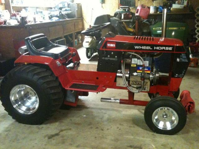 Wheel horse pulling 2025 tractor