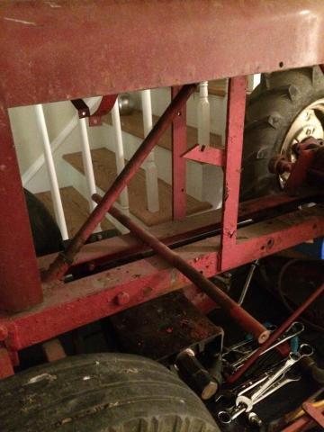 post-14606-0-38611700-1428583059_thumb.j