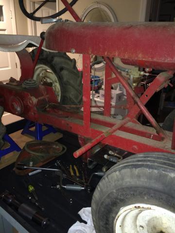 post-14606-0-42652300-1428582622_thumb.j