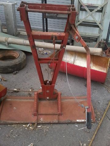 post-14999-0-64686200-1430415744_thumb.j