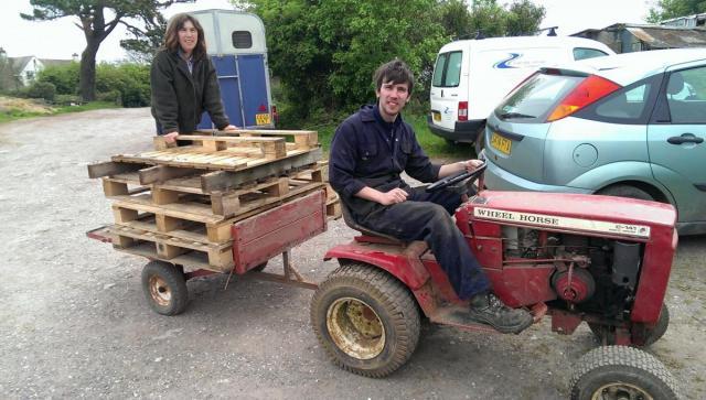 post-12993-0-17961800-1399584912_thumb.j