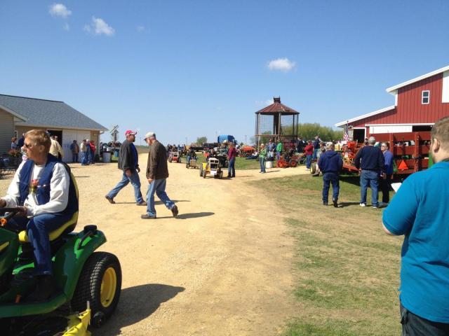 post-4321-0-81048200-1400376366_thumb.jp