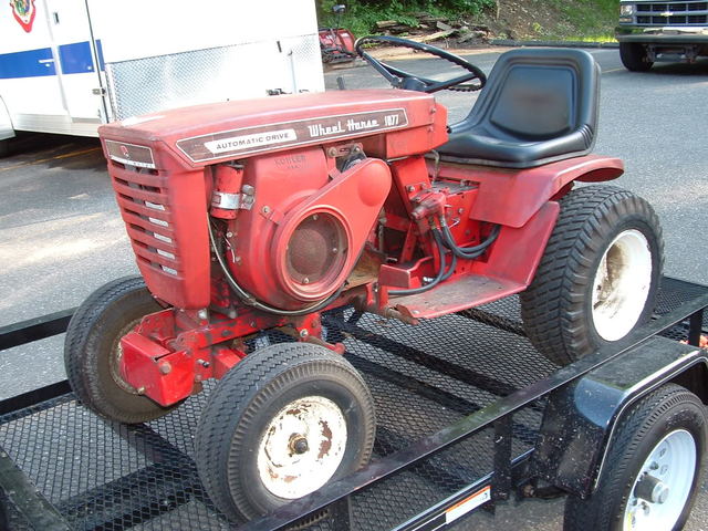 Wheel horse top 1075