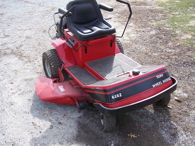 Wheel horse zero turn deals