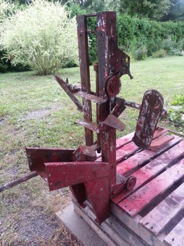 post-13600-0-96693600-1408047612_thumb.j