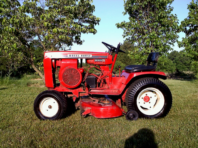 1971 Raider 12 Bigger Deck Wheel Horse Tractors RedSquare Wheel Horse Forum