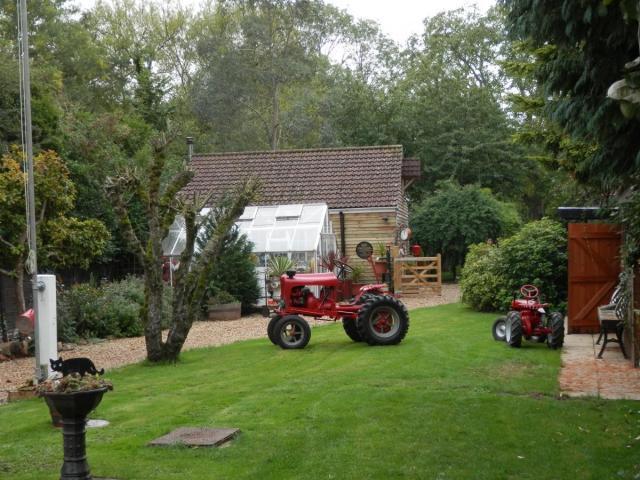 post-2119-0-72477100-1383279528_thumb.jp