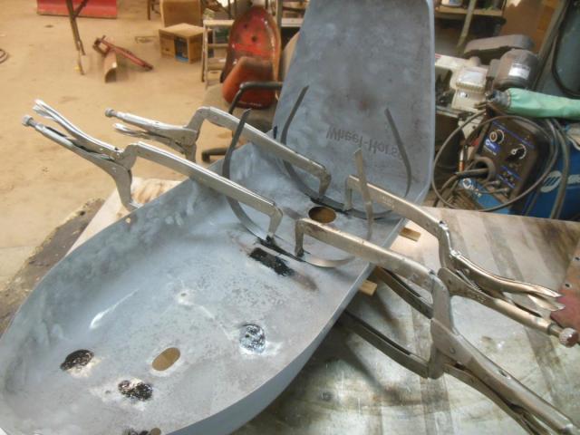 post-4240-0-67021300-1419210907_thumb.jp