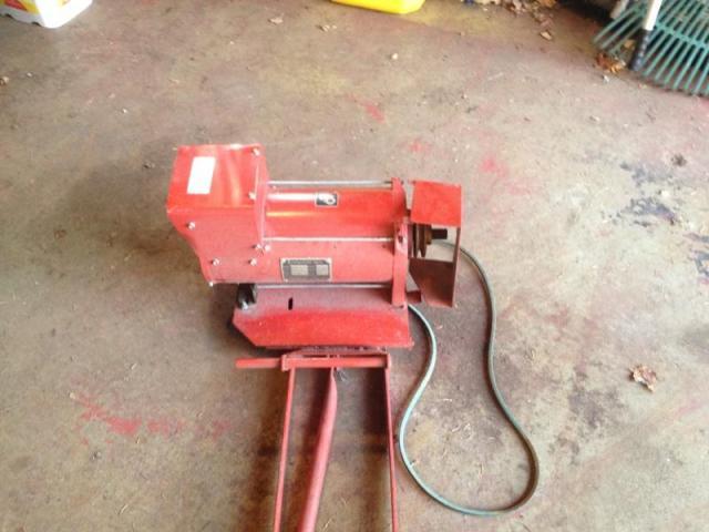 post-6404-0-01747200-1417488136_thumb.jp