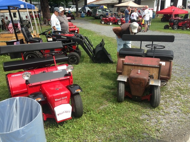 1_two_2_seaters_a.thumb.JPG.47710e7dd382