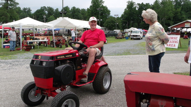 2015_06262015WHCC0005.thumb.JPG.1ef79bb9