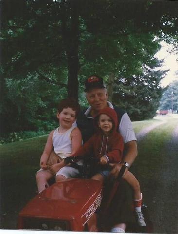 Gpa_me_and_Brett.thumb.jpg.944c00f08a60c