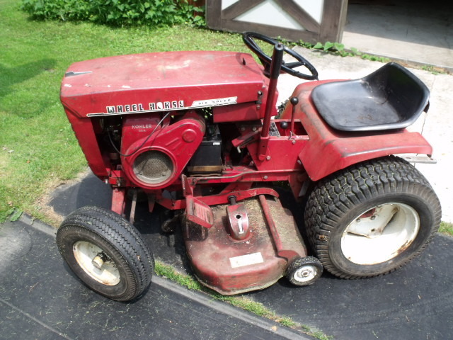 2050_1231julylawnmower0003.JPG