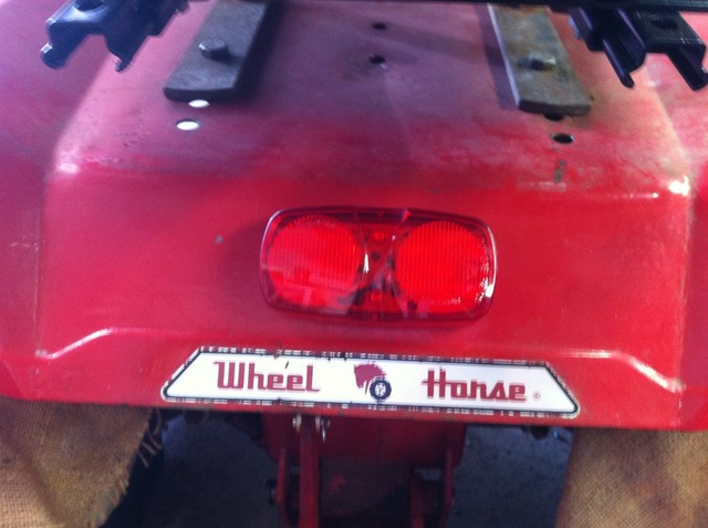 55a5952624f30_skonk_hood__tail_004.thumb