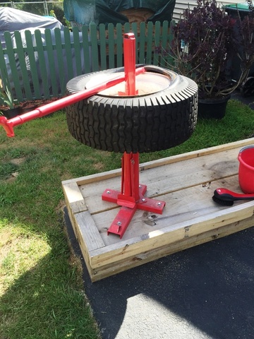 HF removing tire from rim.jpg