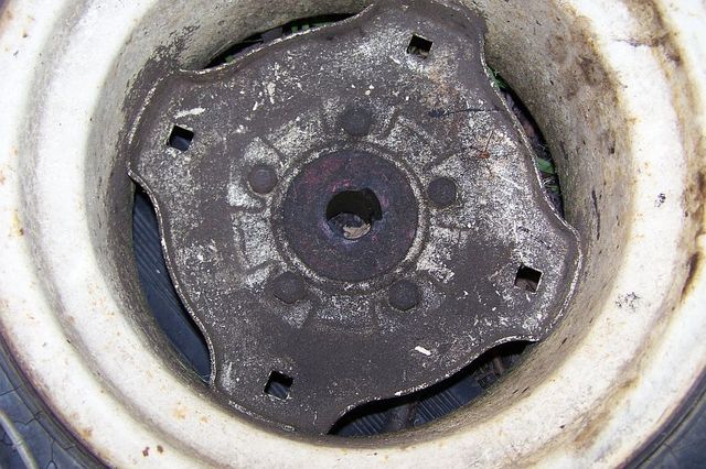 WH 867 Axle Shaft2.jpg