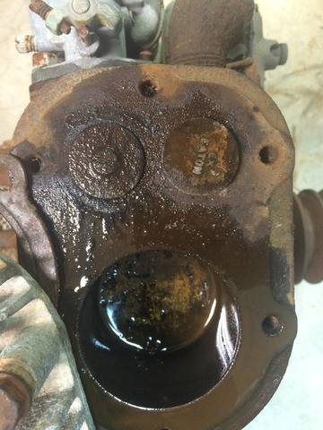 engine_inside_cyl-valves_2.thumb.JPG.873