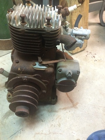 engine_left_pulley_side.thumb.JPG.204a0e