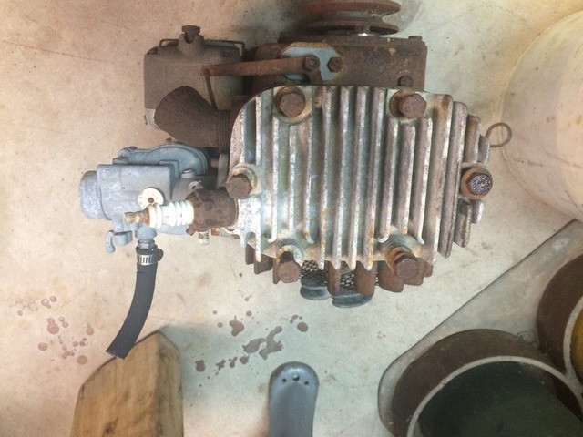 engine_top_.thumb.JPG.ecc763e2eaf7bb854a