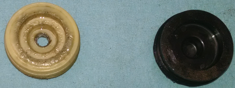 plug_side1.thumb.png.008bcfc05fa4df394a2