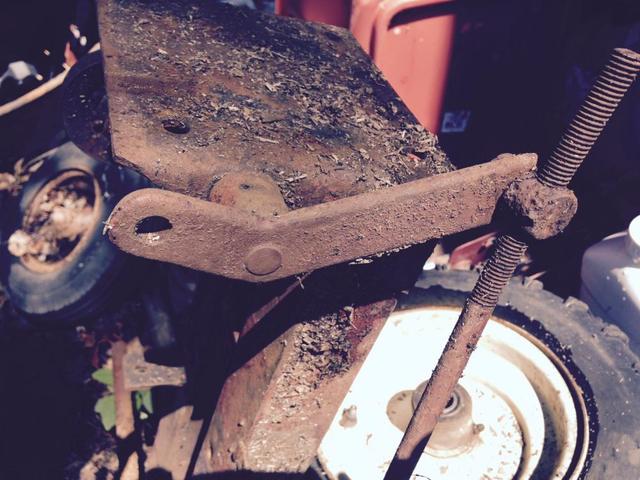 1_clutch_part.thumb.jpg.ced3ea7f2184e519