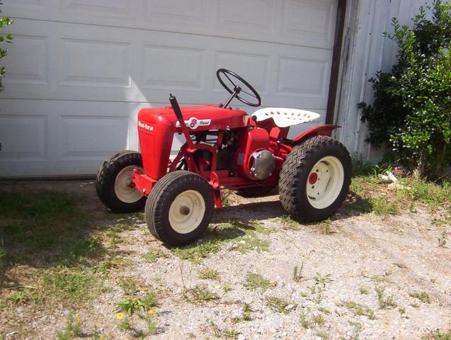 Restored Wheel Horse Name on Hood.JPG
