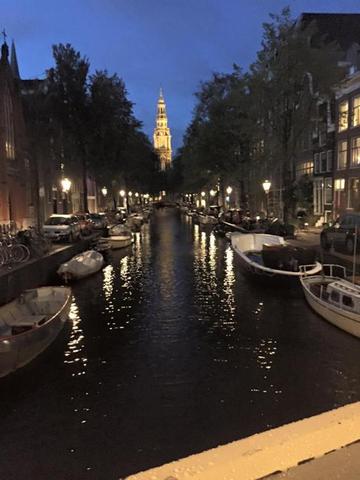 amsterdam.thumb.jpg.b94950a99bf1fe53cf84