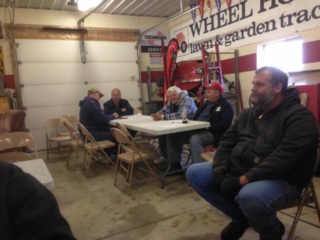 (Far end L)  Blueberry (Doug Kuhn)and IndyWH (Marshall)closest R .143.JPG