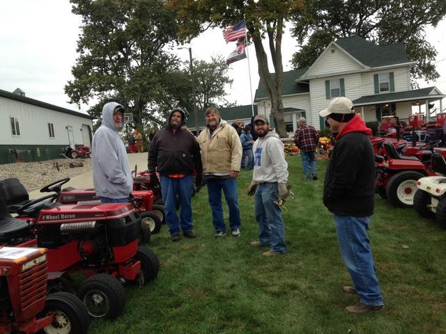 (L-R) Brrly1, IndyWH, Stevasaurus, Pullstart, XRayGuy75, 135.JPG