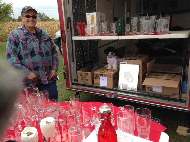 Mrs_Duke_and_Bo_HorseFixer131.thumb.JPG.