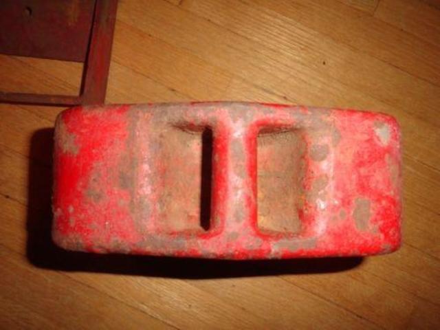 tombstone_top.thumb.jpg.b3cfc43bea46d1d7