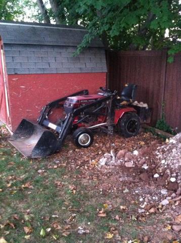 tractor.thumb.jpg.c9fe1b0650a235fc37df0e