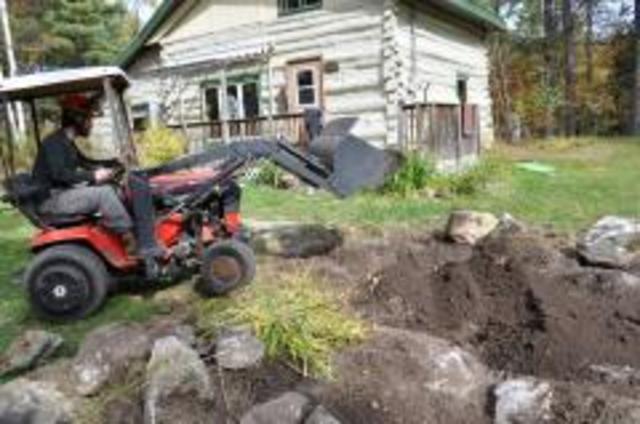 Mr-t moving some dirt