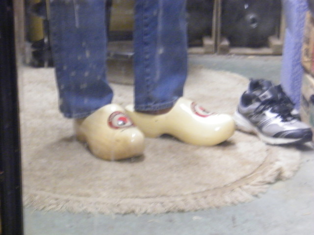 2008_0217air40005.thumb.JPG.438175447e5d