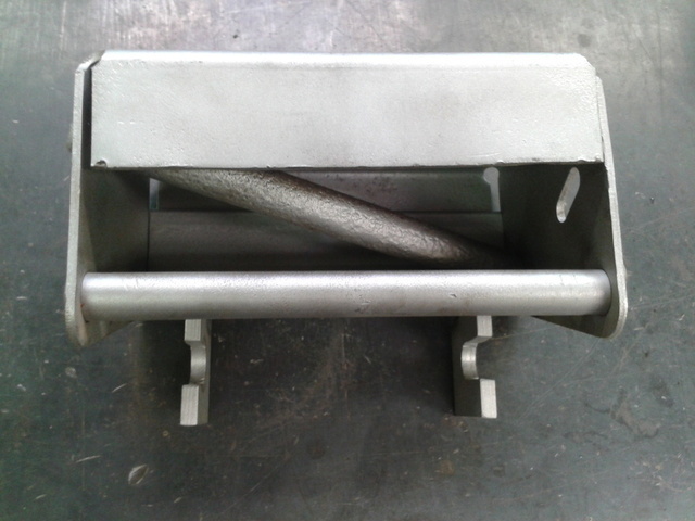 568ed2e9c4093_Hitchtackedtogether3.thumb