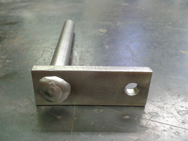 56956fb216a3e_Deckrollershaftweldedup2.t