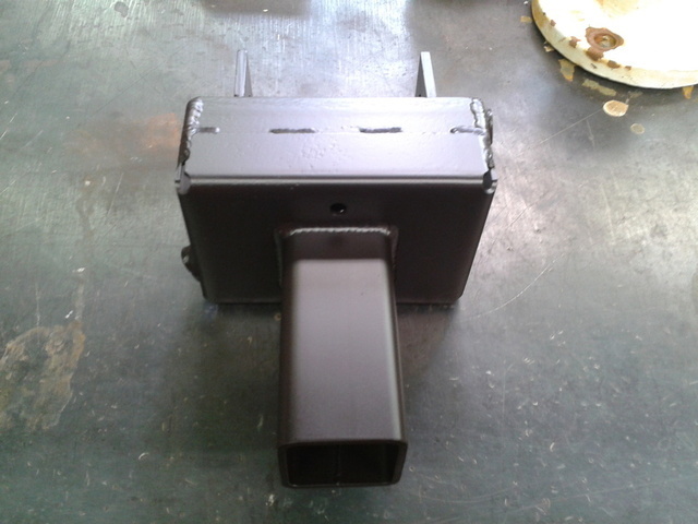 5699590ec0339_Fronthitchpaintedandready2