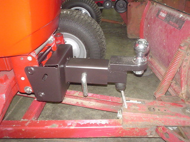 569cec281ccd2_Fronthitchinstalled2.thumb