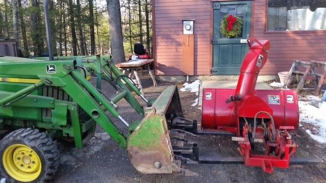 snow thrower mount.jpg