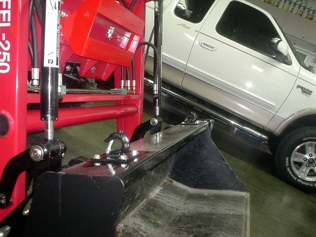 56b4902f241d0_TwoslingBuckethooks3.thumb