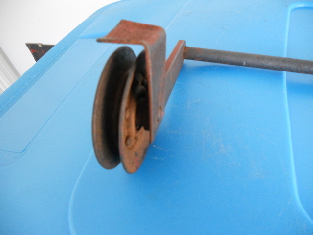 56c33dd0db614_IdlerArmAssy.thumb.JPG.e99