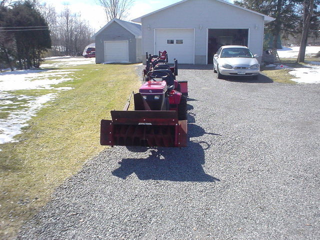 56e30a46ce50f_Horsesoutfirstniceday20164