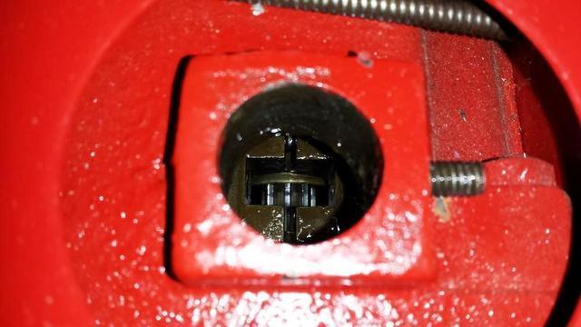 56eaeb9721585_shifterforks.thumb.jpg.ae1