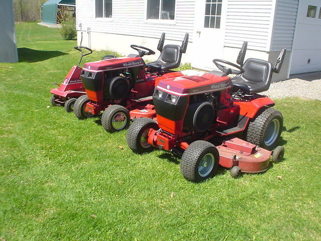 56fa7d62b96d7_Grasscuttingteam20153.thum