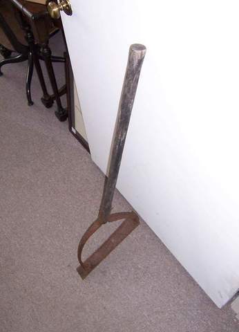 sickle.thumb.jpg.9bcc85b9db469ce3a4aa969